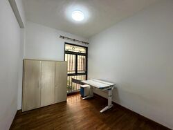 Seletaris (D27), Condominium #511650021